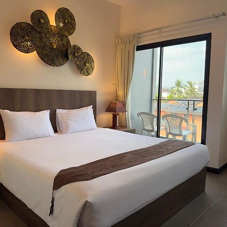Youdee Hotel Patong - Formerly Meir Jarr Hotel Patong Kültér fotó