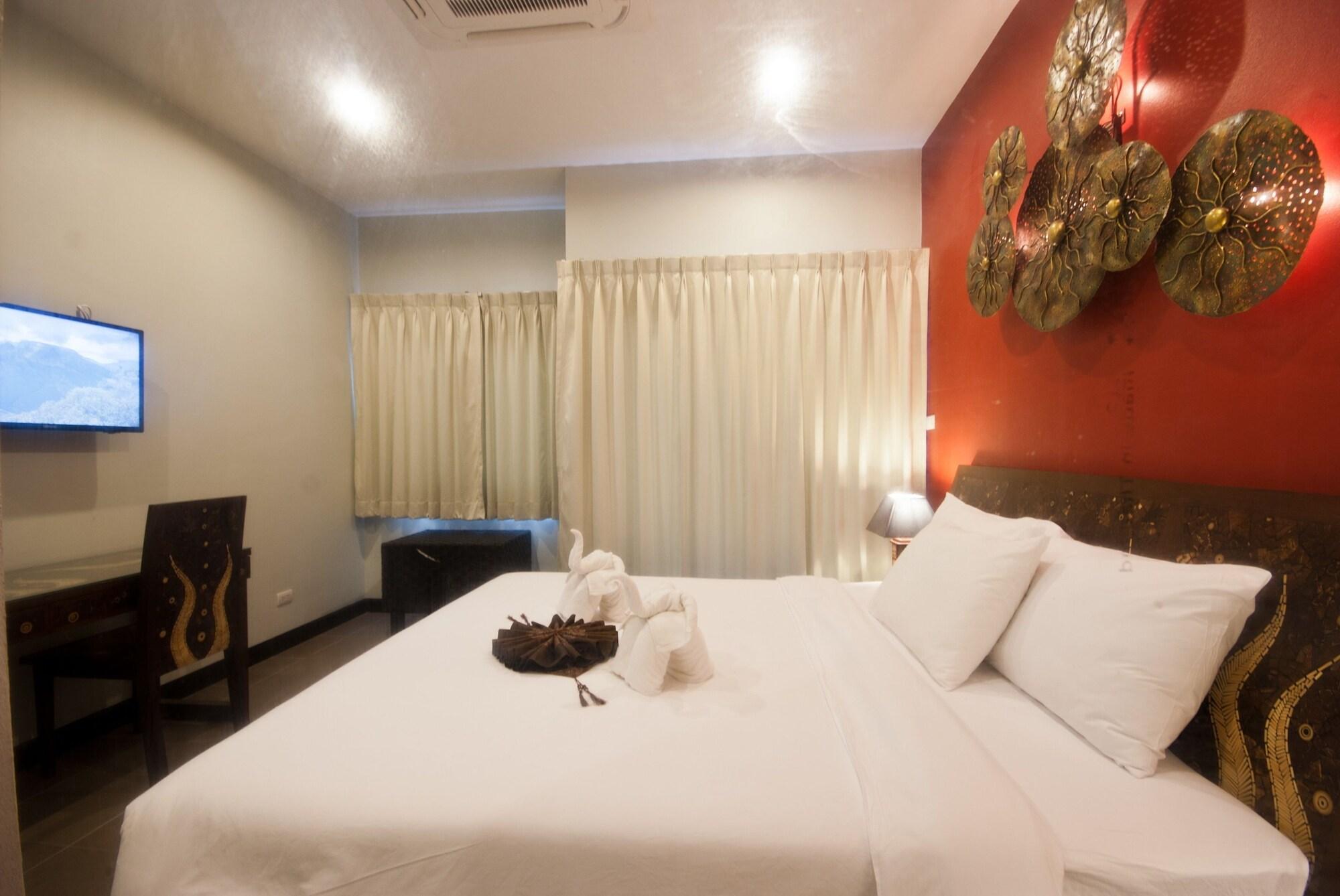 Youdee Hotel Patong - Formerly Meir Jarr Hotel Patong Kültér fotó
