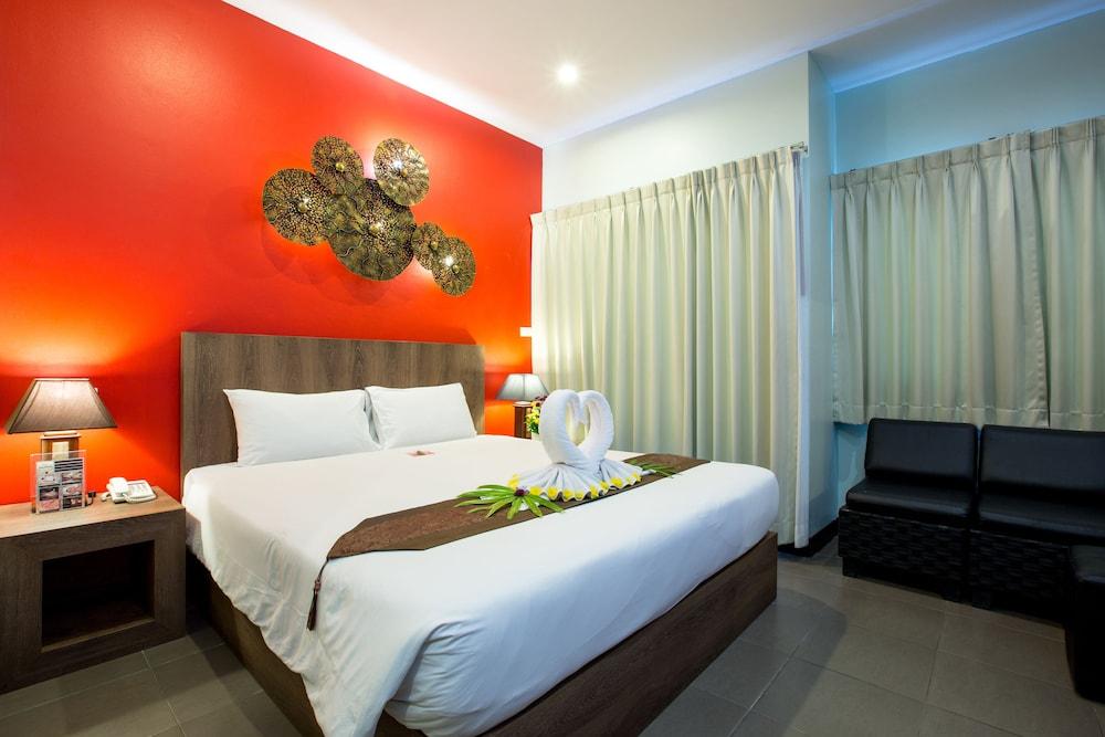 Youdee Hotel Patong - Formerly Meir Jarr Hotel Patong Kültér fotó
