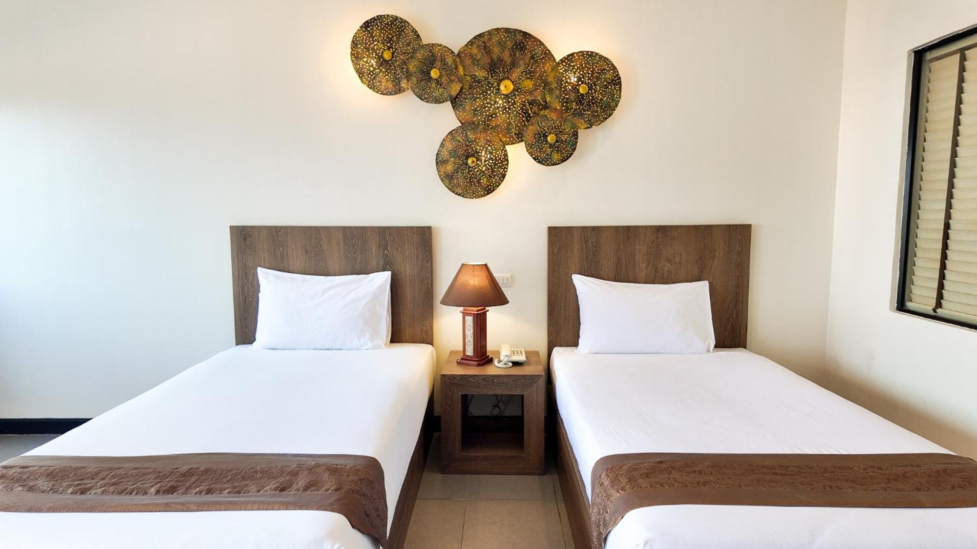 Youdee Hotel Patong - Formerly Meir Jarr Hotel Patong Kültér fotó